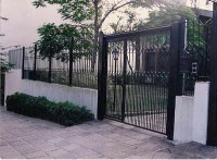 /album/serralheria/casas-com-grades-de-ferro-10-jpg/